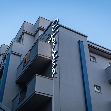 Hotel Alfonsina Riccione Eksteriør bilde